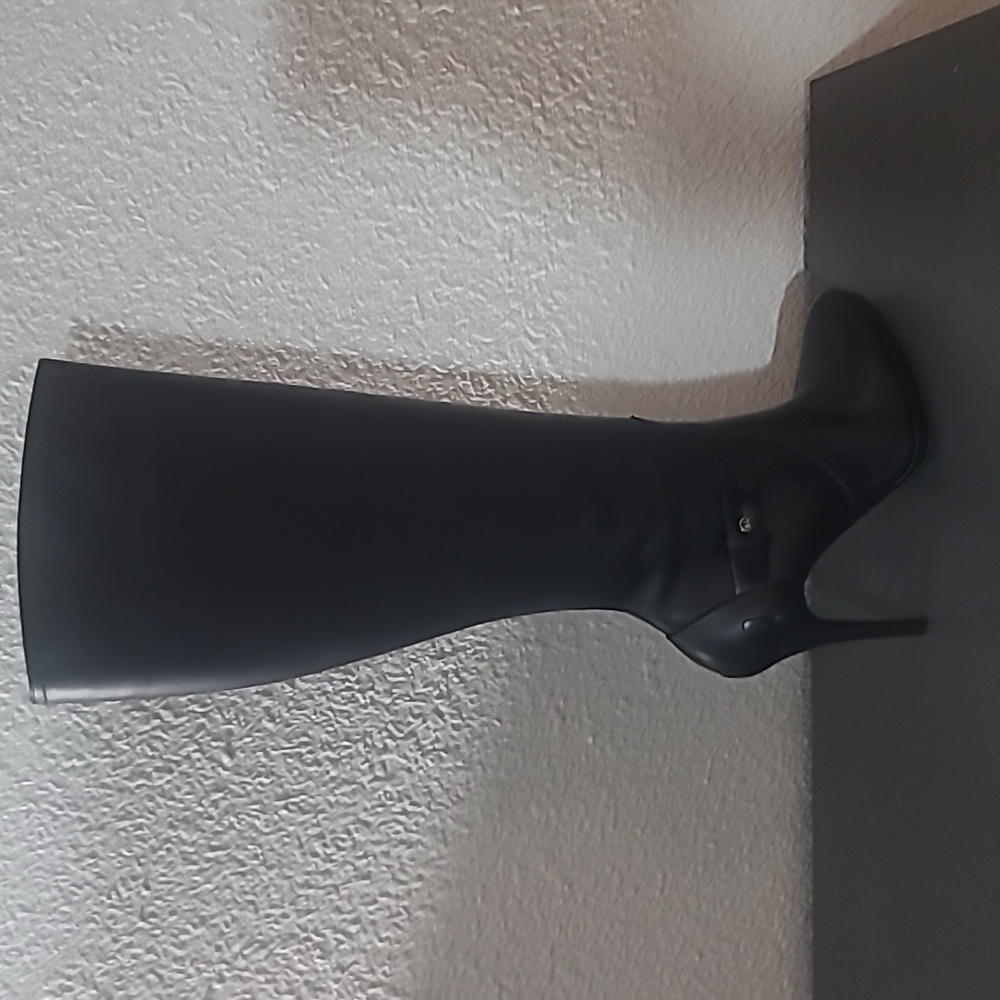 Ralph Lauren Boots NWT black